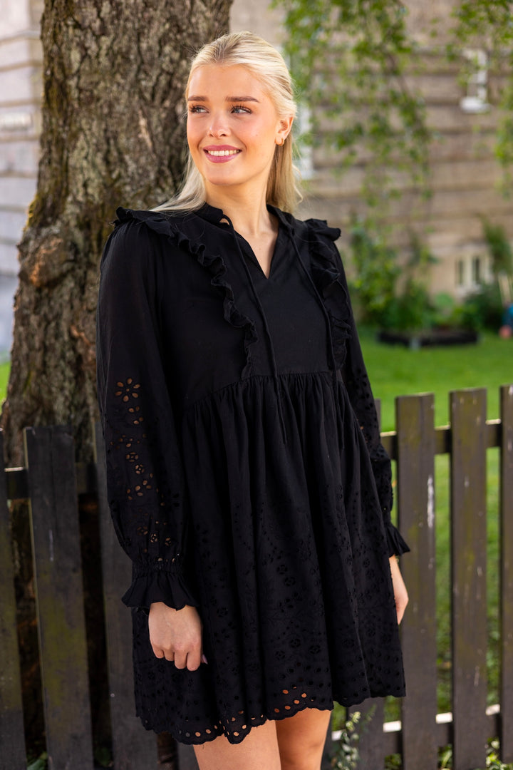 Yasluma Ls Dress Black