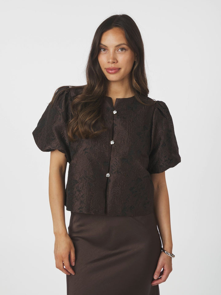 Aisa Brocade Blouse Dark Brown | Skjorter og bluser | Smuk - Dameklær på nett