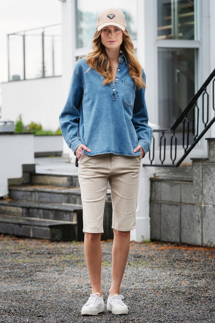 Andorra Blouse Lht Blue Denim | Skjorter og bluser | Smuk - Dameklær på nett