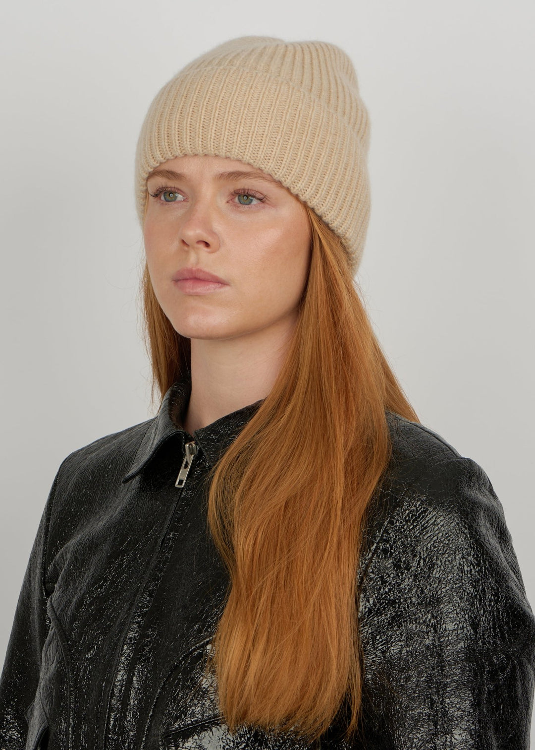 Cashmere Beanie Beige | Accessories | Smuk - Dameklær på nett