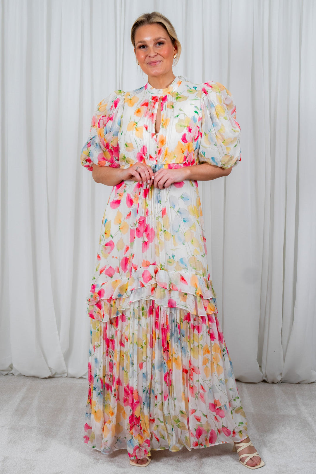 Chiffon Tieback Gown Wildflowers | Kjoler | Smuk - Dameklær på nett