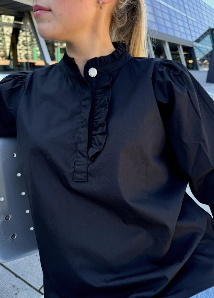 Ella Blouse Ebony Poplin | Skjorter og bluser | Smuk - Dameklær på nett