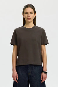 Essential Ss Boxy Tee Delicioso