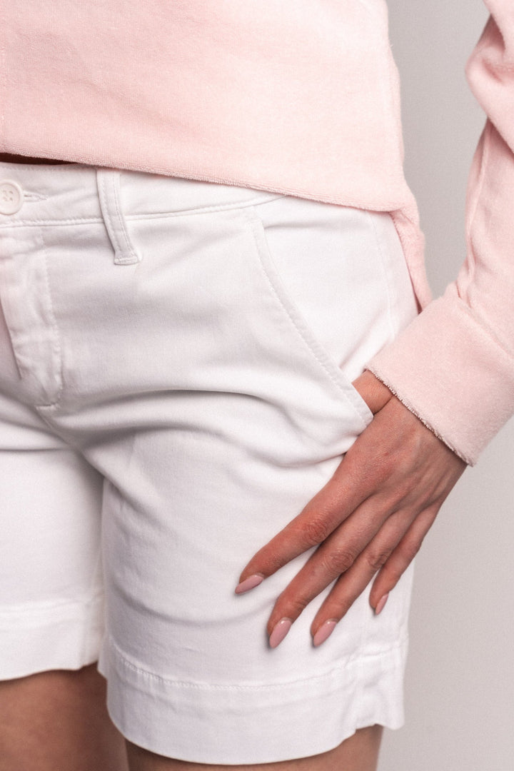 Gina Shorts White | Shorts | Smuk - Dameklær på nett