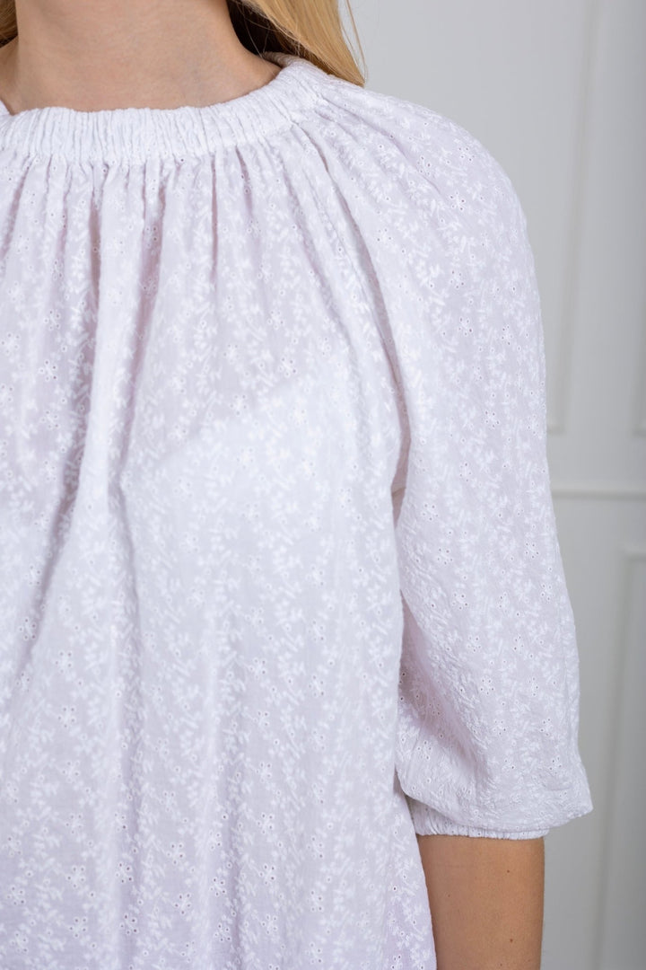 Lace Dress White | Kjoler | Smuk - Dameklær på nett