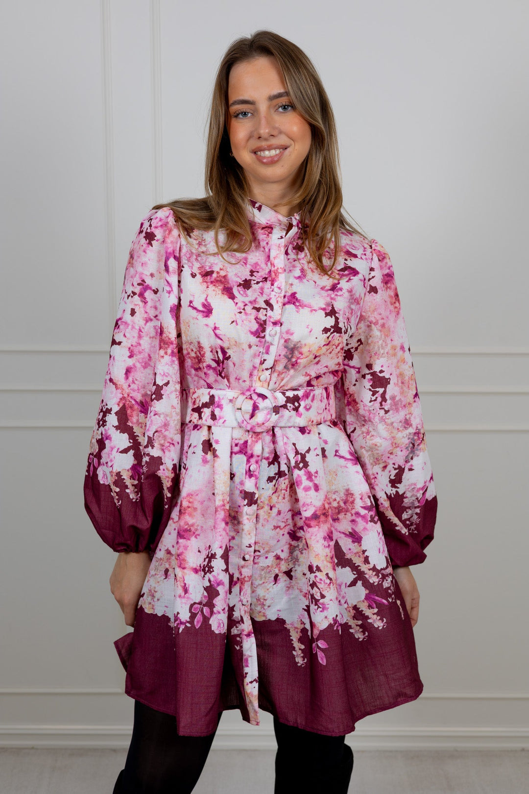 Mini Dress Bordeaux Print | Kjoler | Smuk - Dameklær på nett