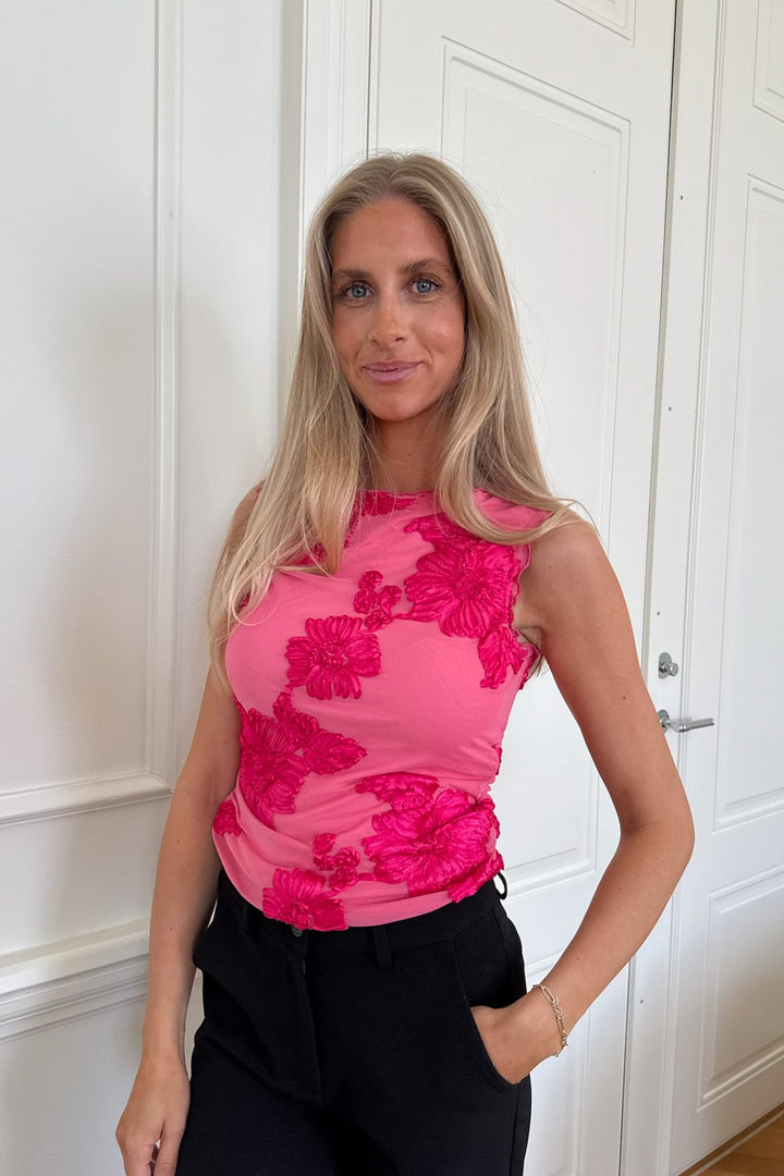 Mira Mesh Top Fuchsia Pink Flower | Topper | Smuk - Dameklær på nett