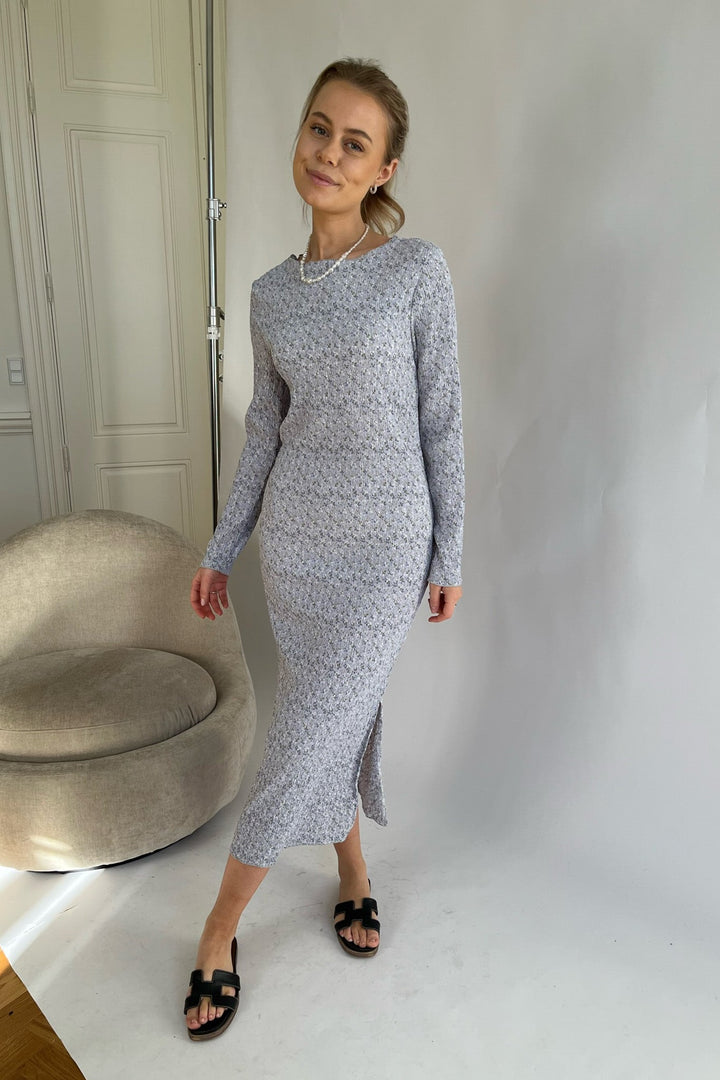 Odaic Dress Blue Tiny Blossom | Kjoler | Smuk - Dameklær på nett