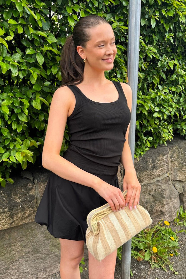 Orbita Balloon Skirt Black | Skjørt | Smuk - Dameklær på nett