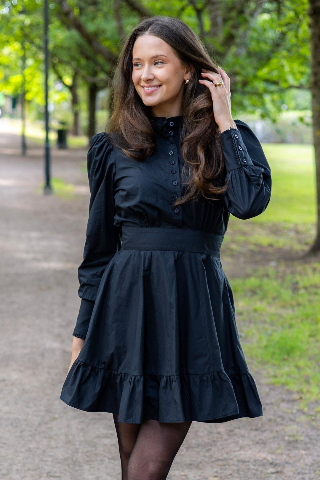 Poplin Mini Dress Black | Kjoler | Smuk - Dameklær på nett