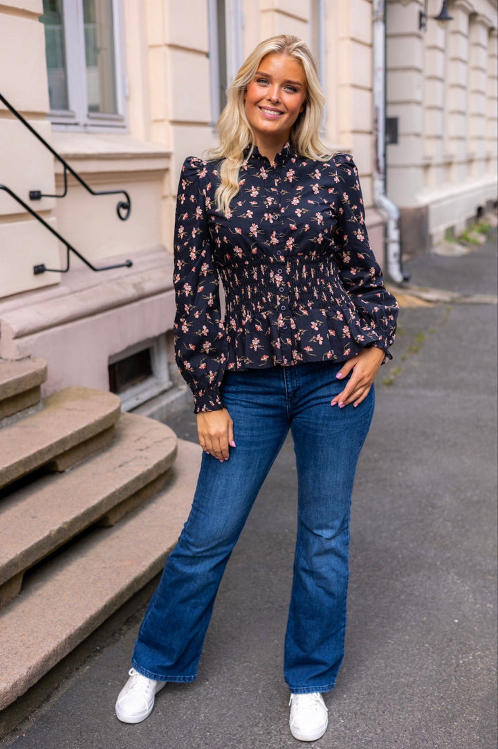 Poplin Smocking Blouse Petals | Skjorter og bluser | Smuk - Dameklær på nett