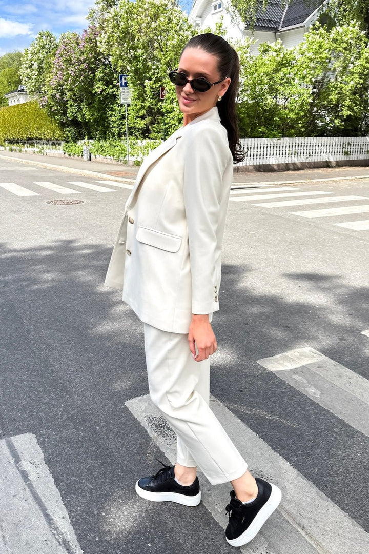 Rita Ls Relaxedlazer Pd Birch | Blazer | Smuk - Dameklær på nett