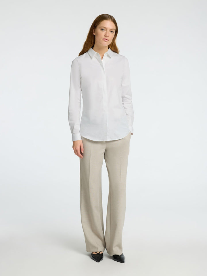 Romie Ls Fitted Shirt Bright White | Skjorter og bluser | Smuk - Dameklær på nett