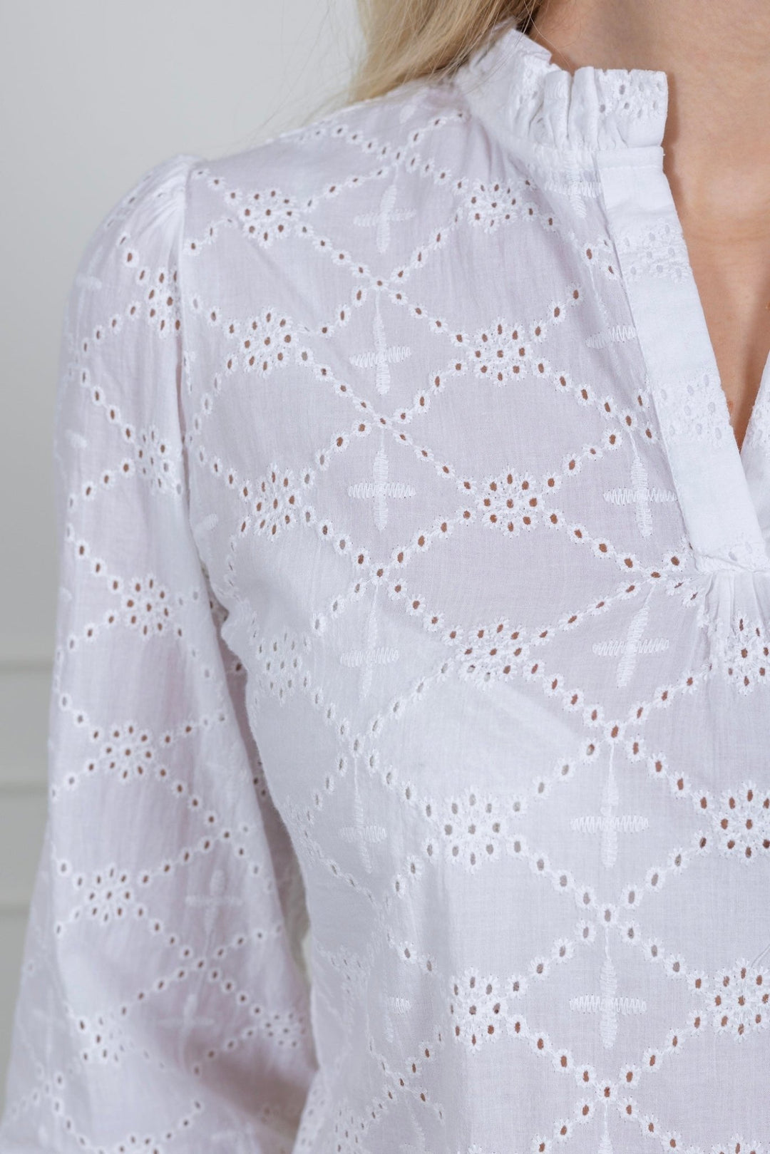 Rosie Blouse White | Skjorter og bluser | Smuk - Dameklær på nett