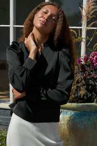 Rosslyn Heavy Sateen Blouse Black
