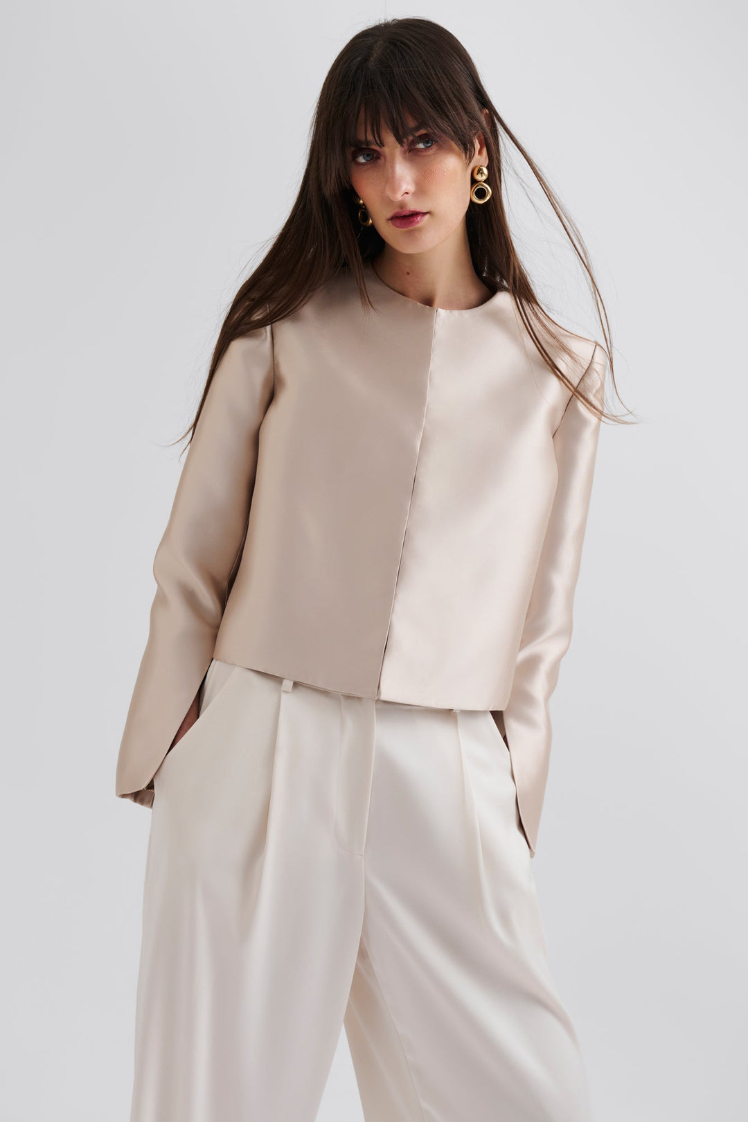 Ruthie Cropped Long Sleeve Blouse Soft Beige | Skjorter og bluser | Smuk - Dameklær på nett
