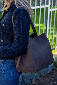 Sac Medium Suede Tote Bag Truffle