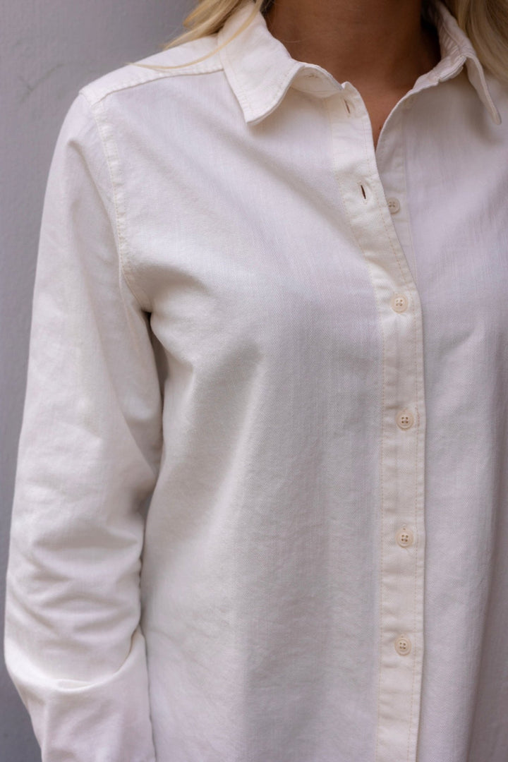 Sarafia Shirt Eggnog | Skjorter og bluser | Smuk - Dameklær på nett