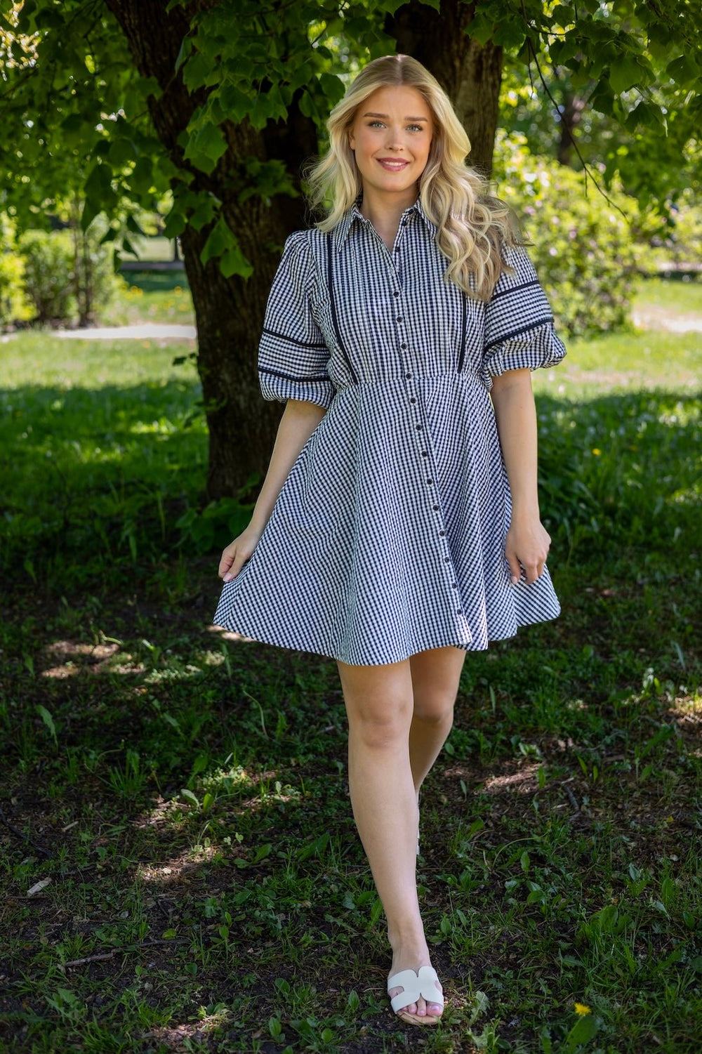 Seersucker Decorated Dress Navy Checks | Kjoler | Smuk - Dameklær på nett