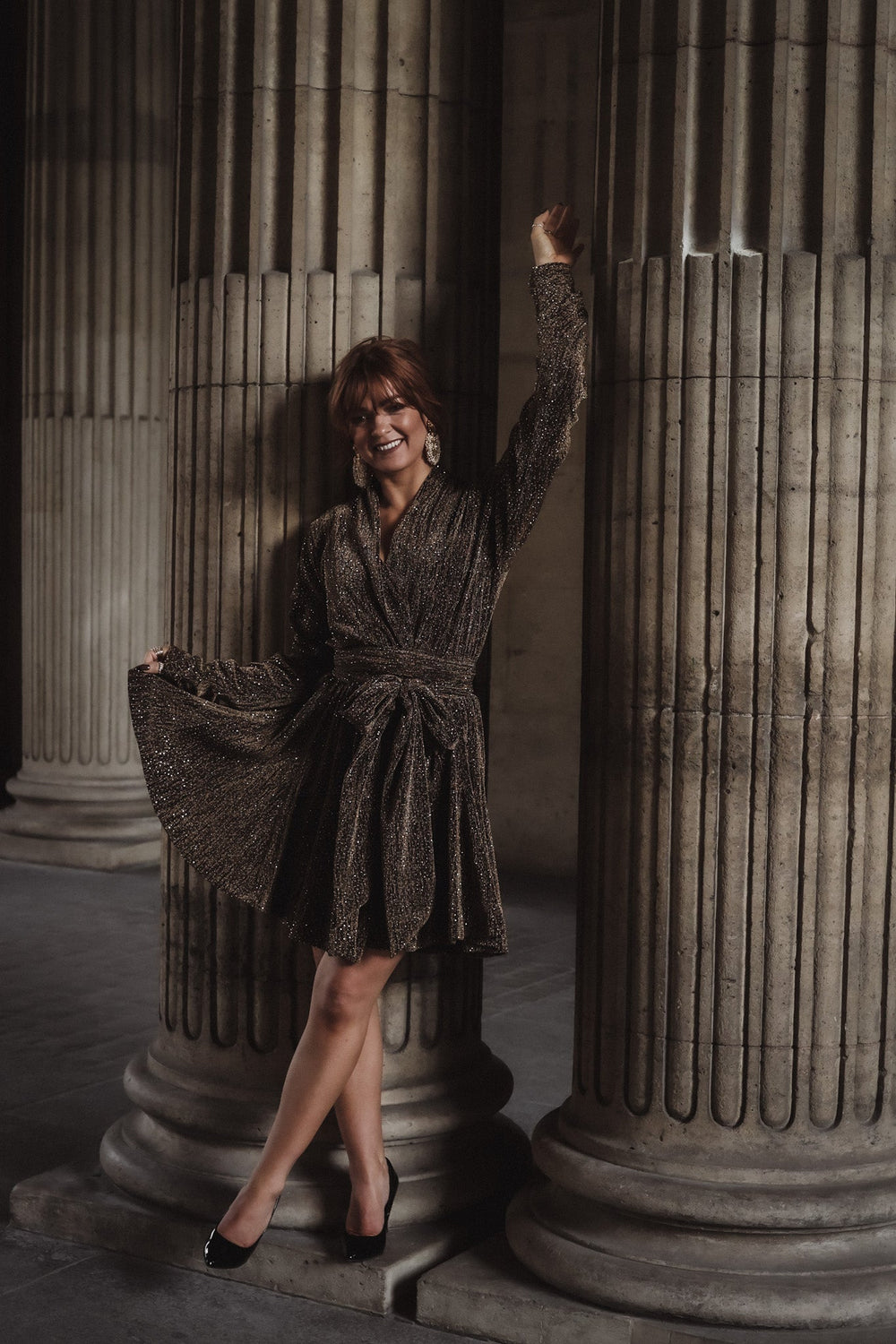 Stardust Frill Dress Black & Gold | Kjoler | Smuk - Dameklær på nett