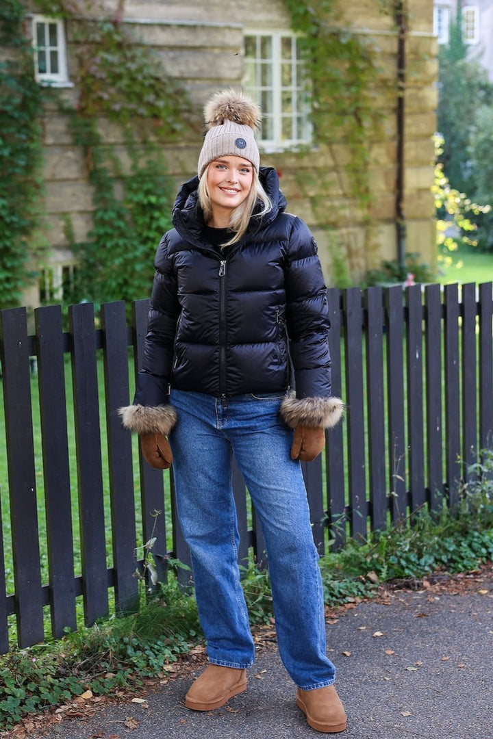 Val Cenis Short Jacket Black