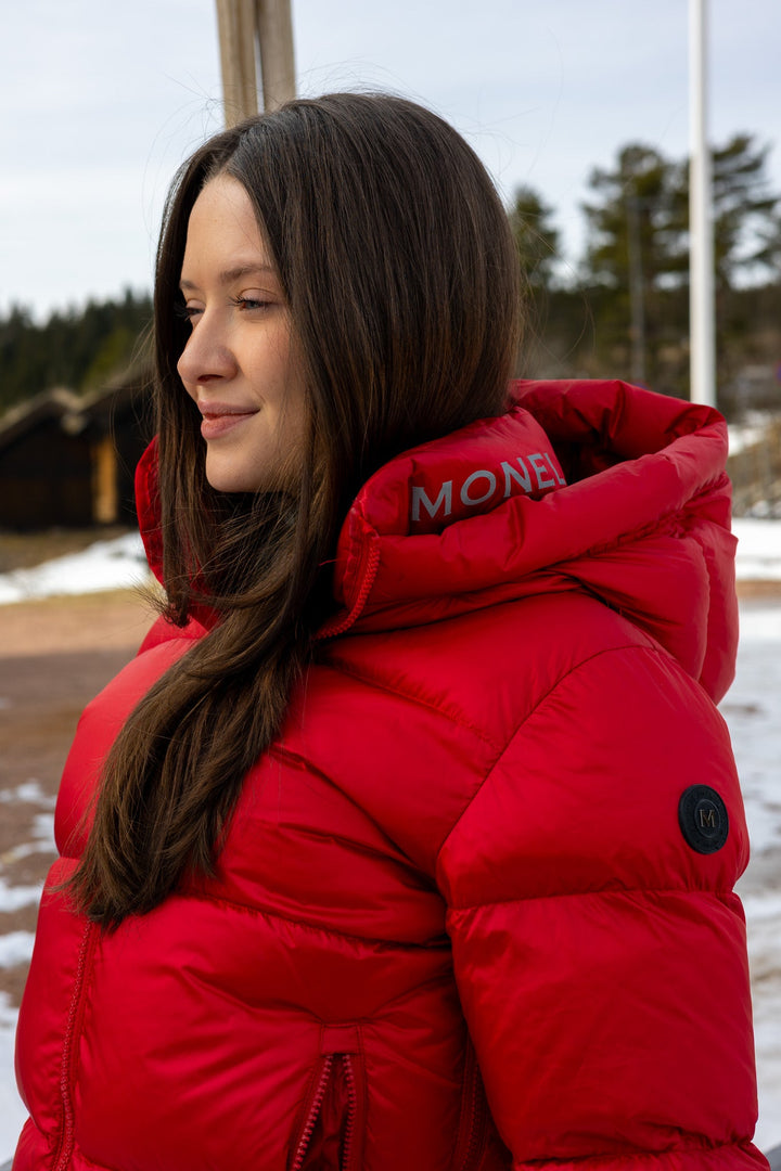 Val Cenis Short Bright Red | Yttertøy | Smuk - Dameklær på nett