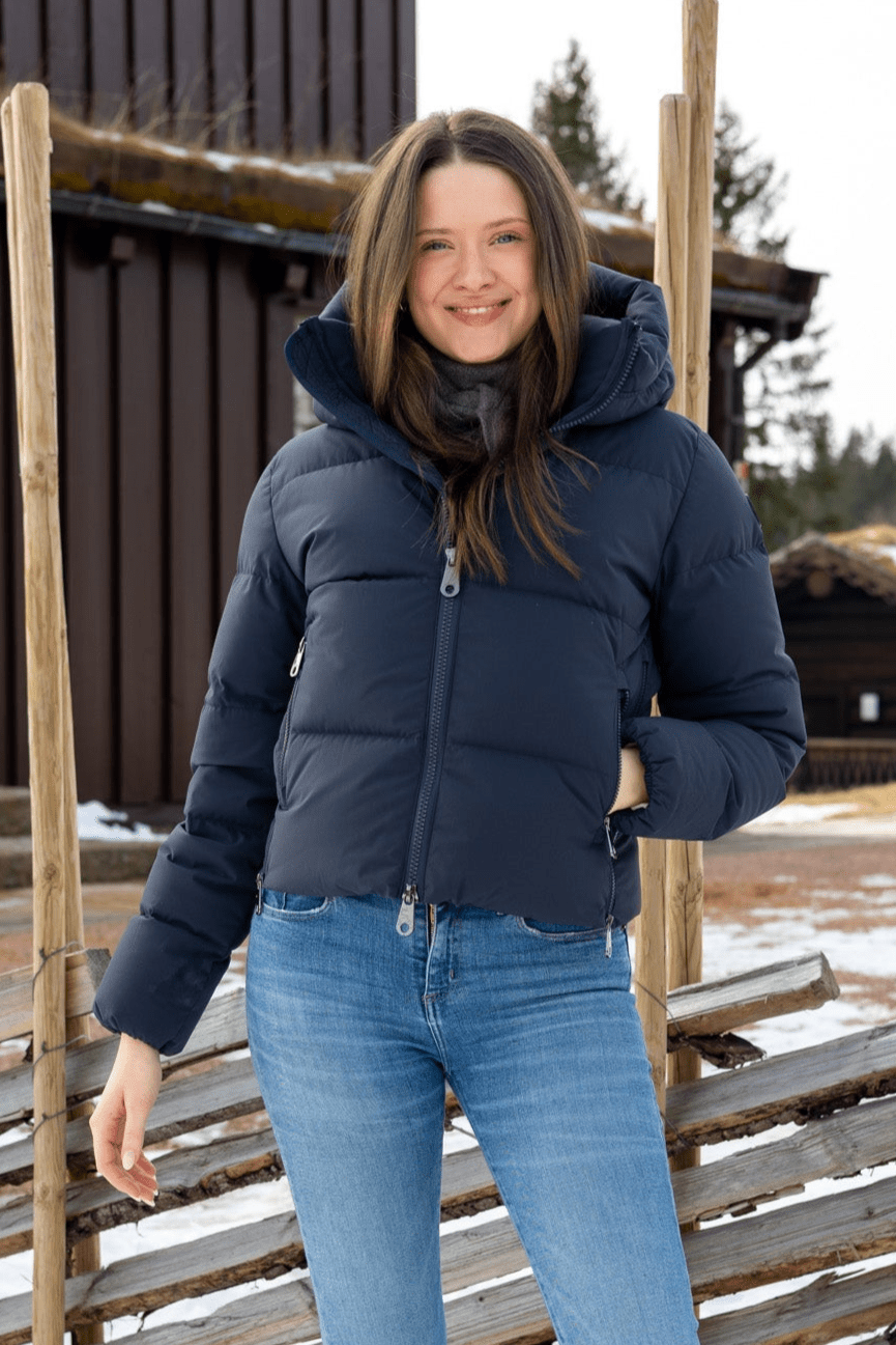 Val Cenis Short Tech Midnight Navy | Yttertøy | Smuk - Dameklær på nett