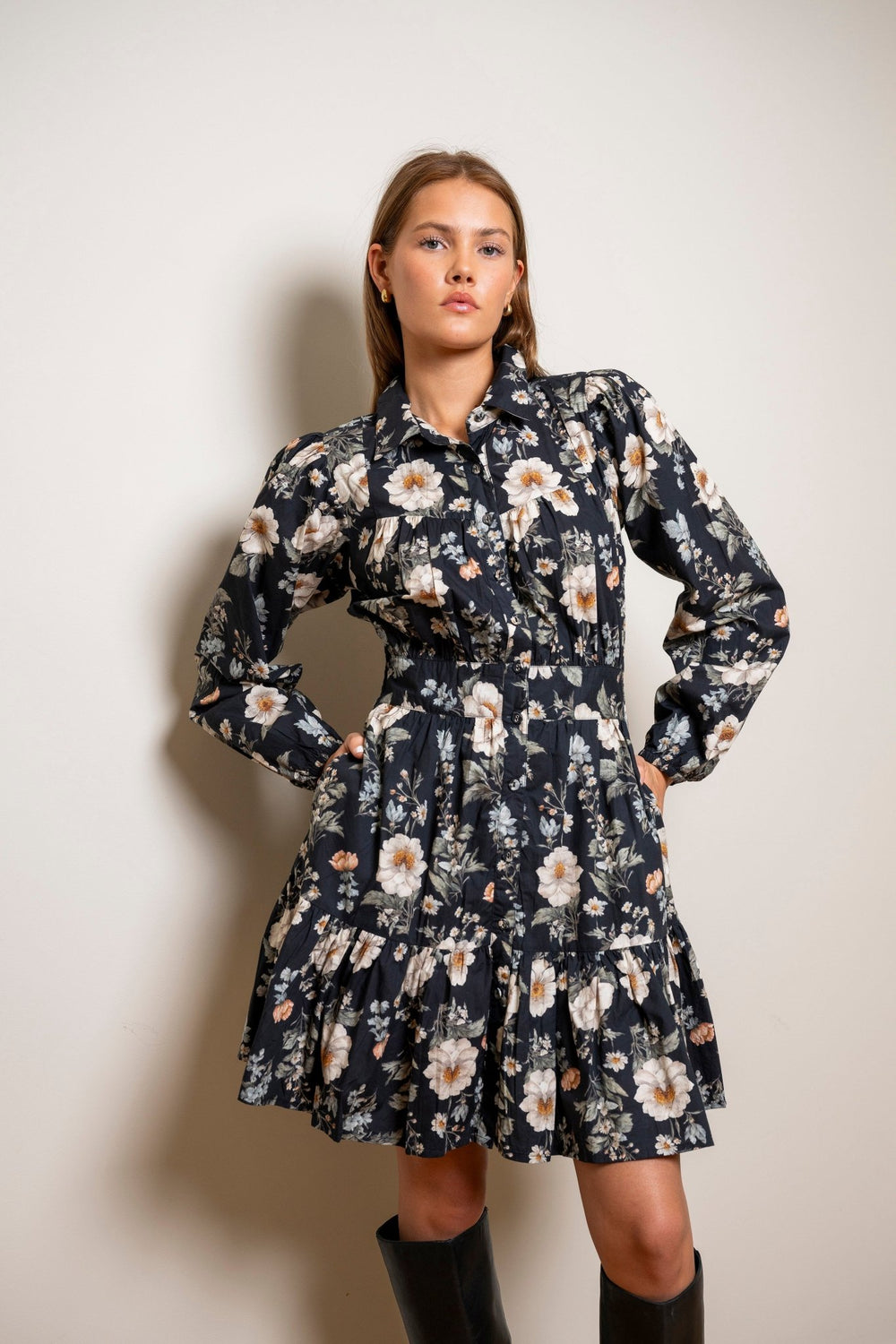 Vicky Dress Antique Black Poplin | Kjoler | Smuk - Dameklær på nett