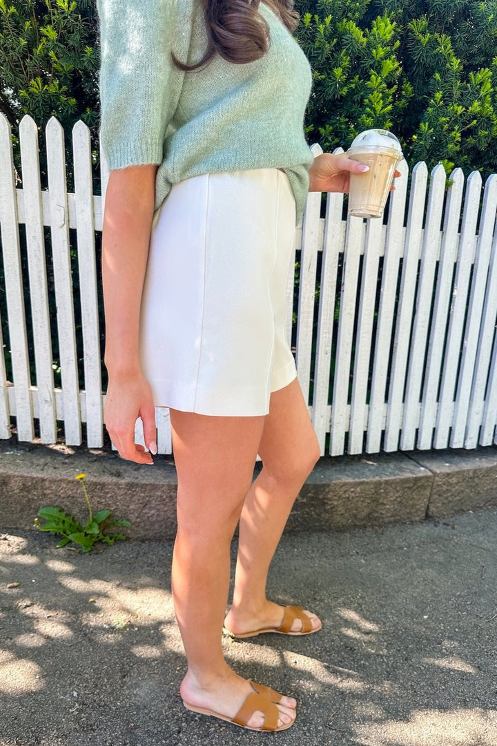 Yasilea Hw New Shorts Star White | Shorts | Smuk - Dameklær på nett