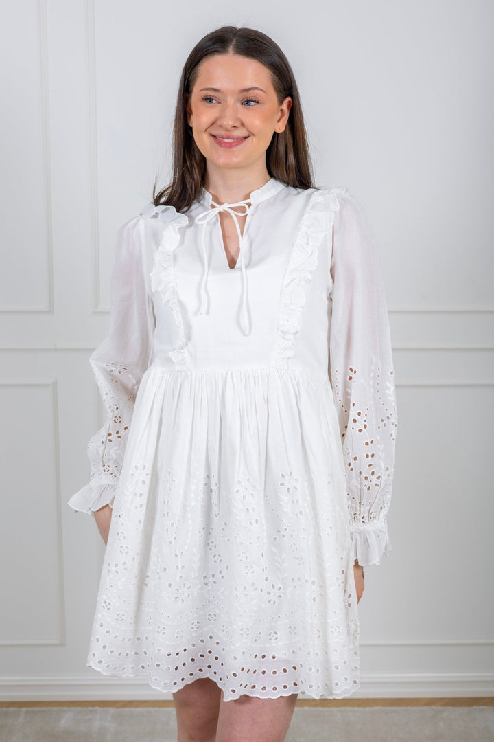 Yasluma Ls Dress Star White | Kjoler | Smuk - Dameklær på nett