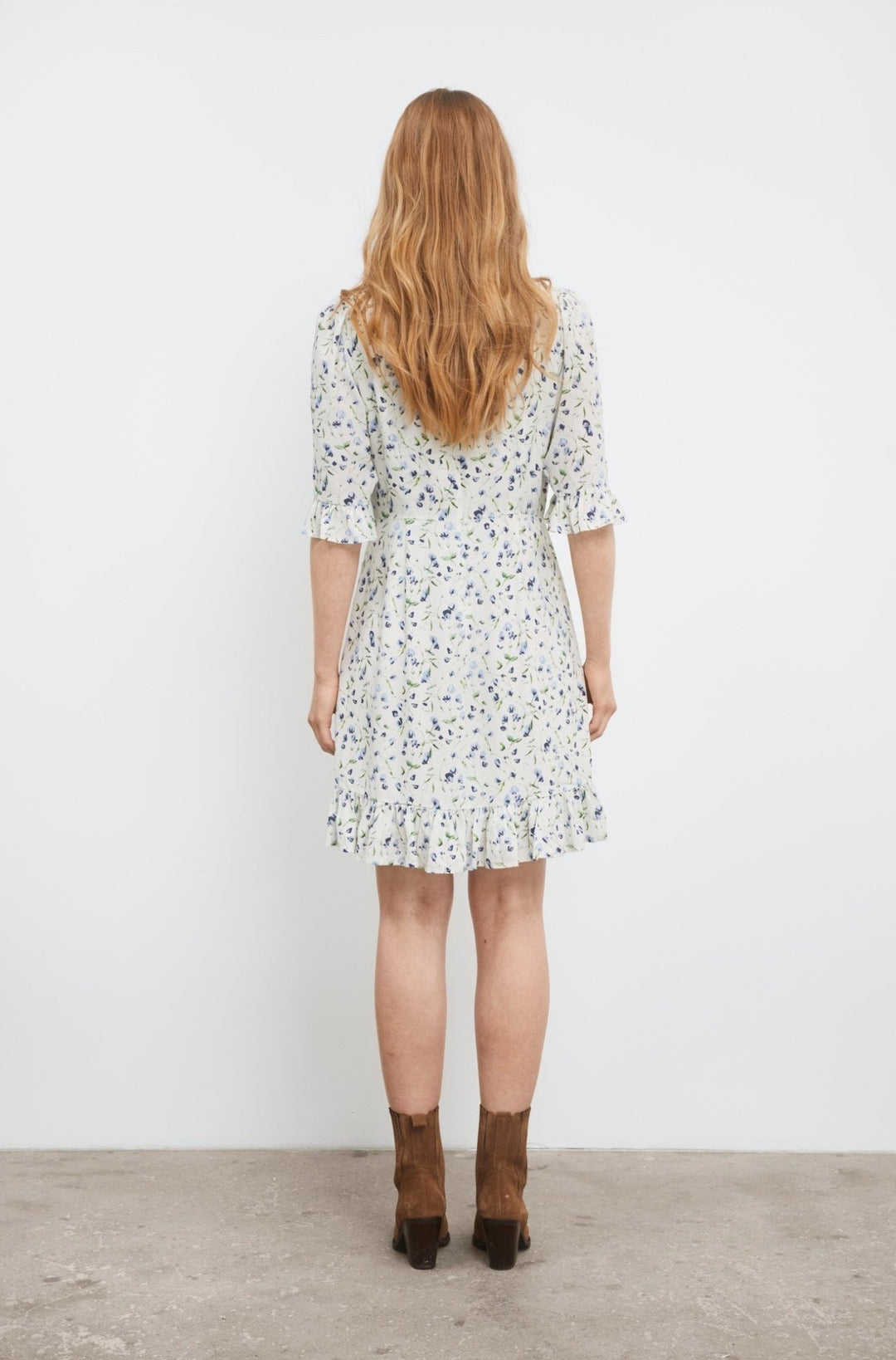 Annabella Dress Blue Branch Print | Kjoler | Smuk - Dameklær på nett