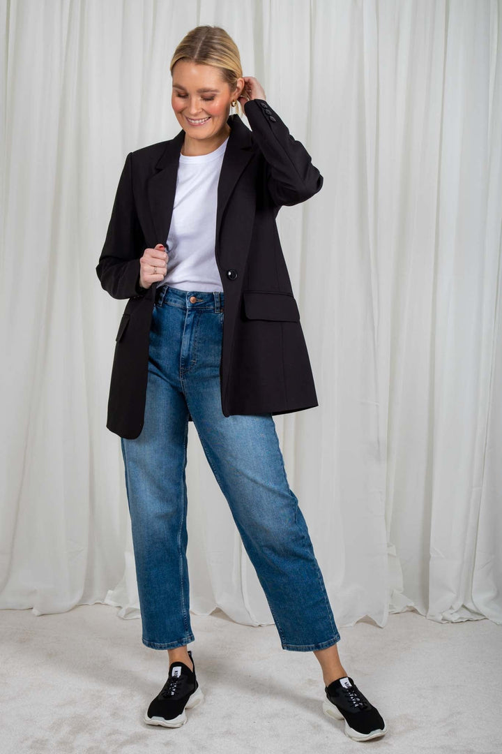 Zellaiw Long Blazer Black | Blazer | Smuk - Dameklær på nett