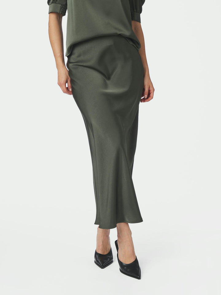 Vicky Heavy Sateen Skirt Deep Green