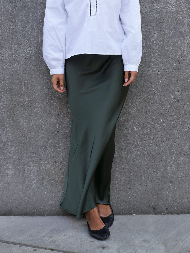 Vicky Heavy Sateen Skirt Deep Green