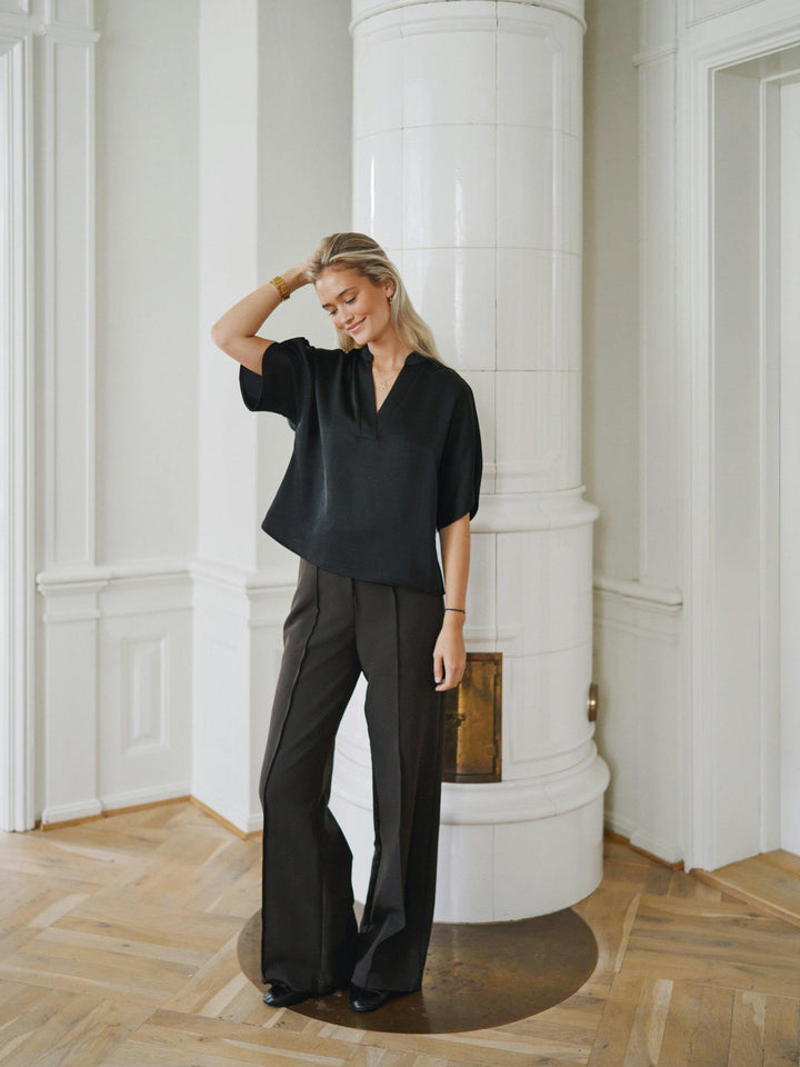 Anelle Heavy Sateen Blouse Black