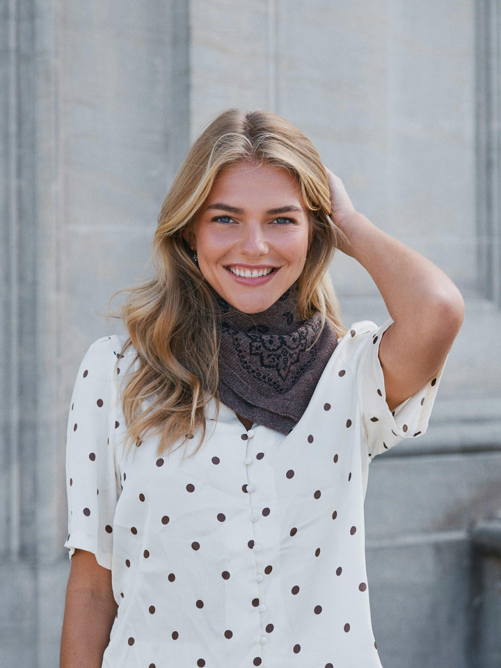 Adelina Paisley Knit Scarf Brown Melange