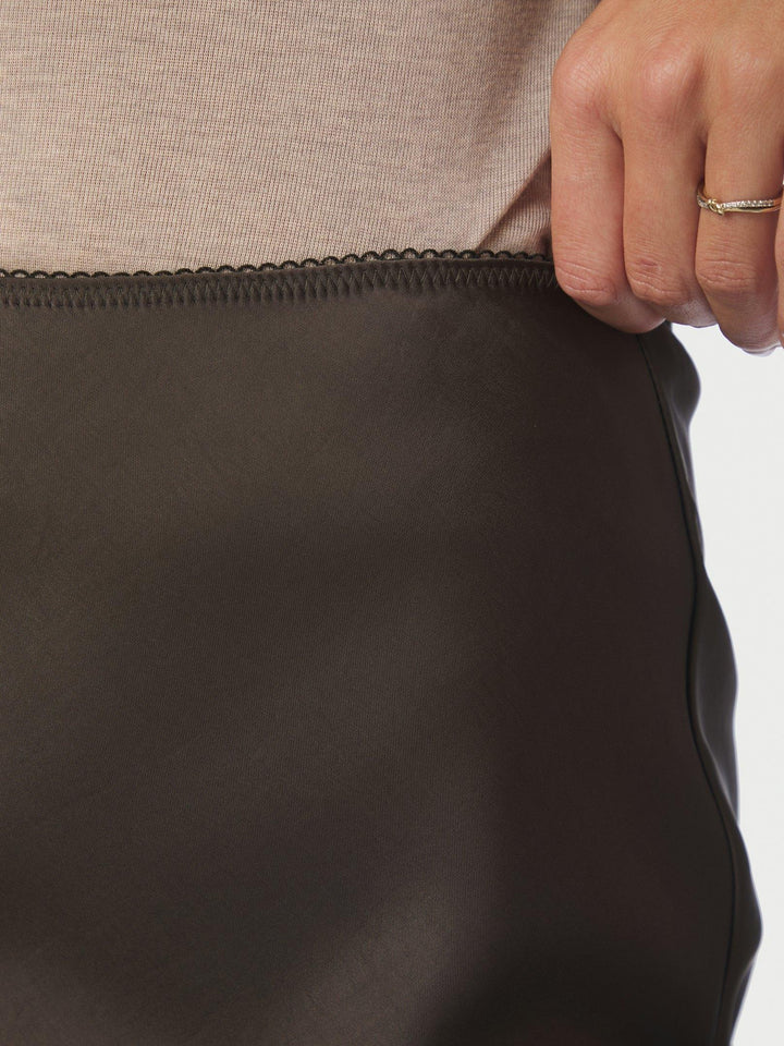 Mindie Heavy Sateen Skirt Dark Brown