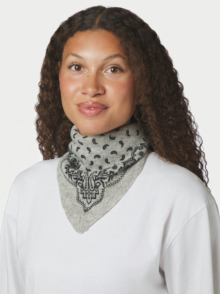 Ariya Paisley Knit Scarf Grey Melange