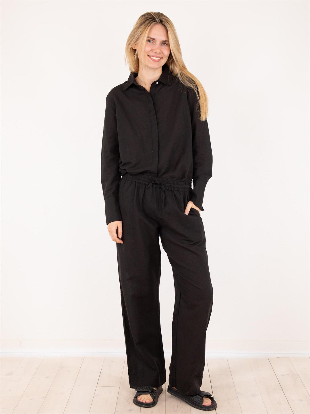 Sonar Linen Pants Black
