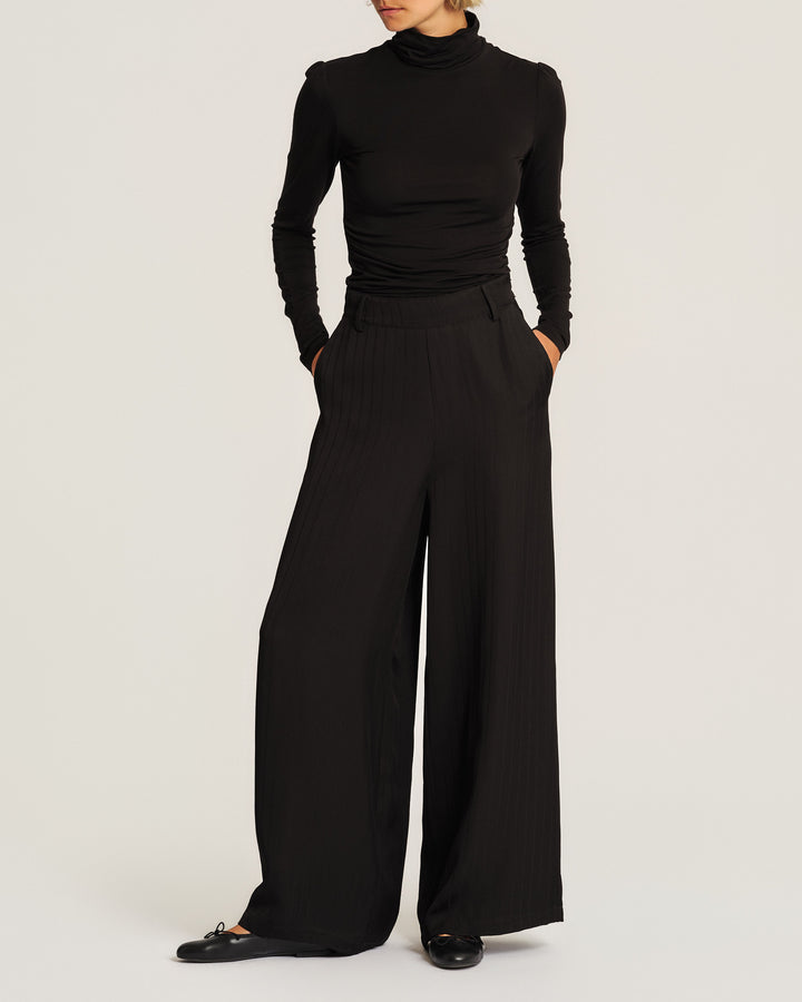 Jersey Turtleneck Black