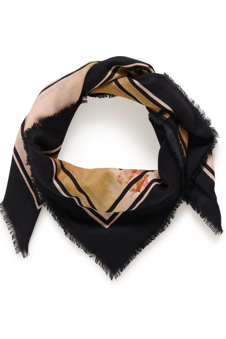 Amiiw Scarf Multi Painted Flower