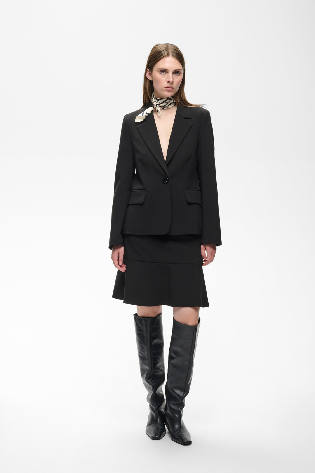 Cassiehiw Skirt Black