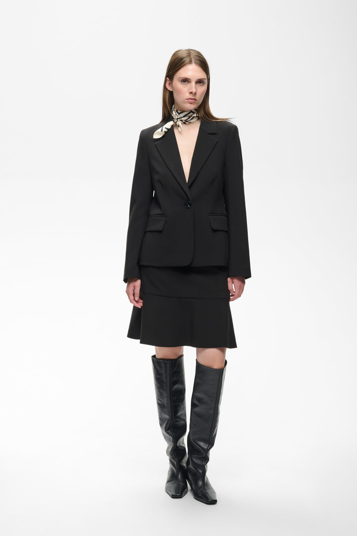 Cassiehiw Skirt Black