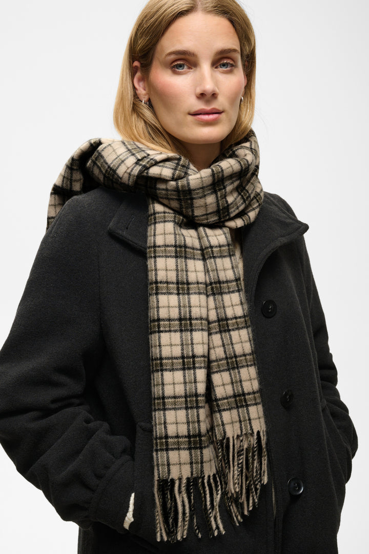 Kitha Scarf Bettle Check