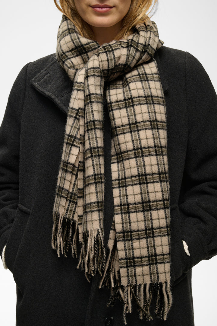 Kitha Scarf Bettle Check
