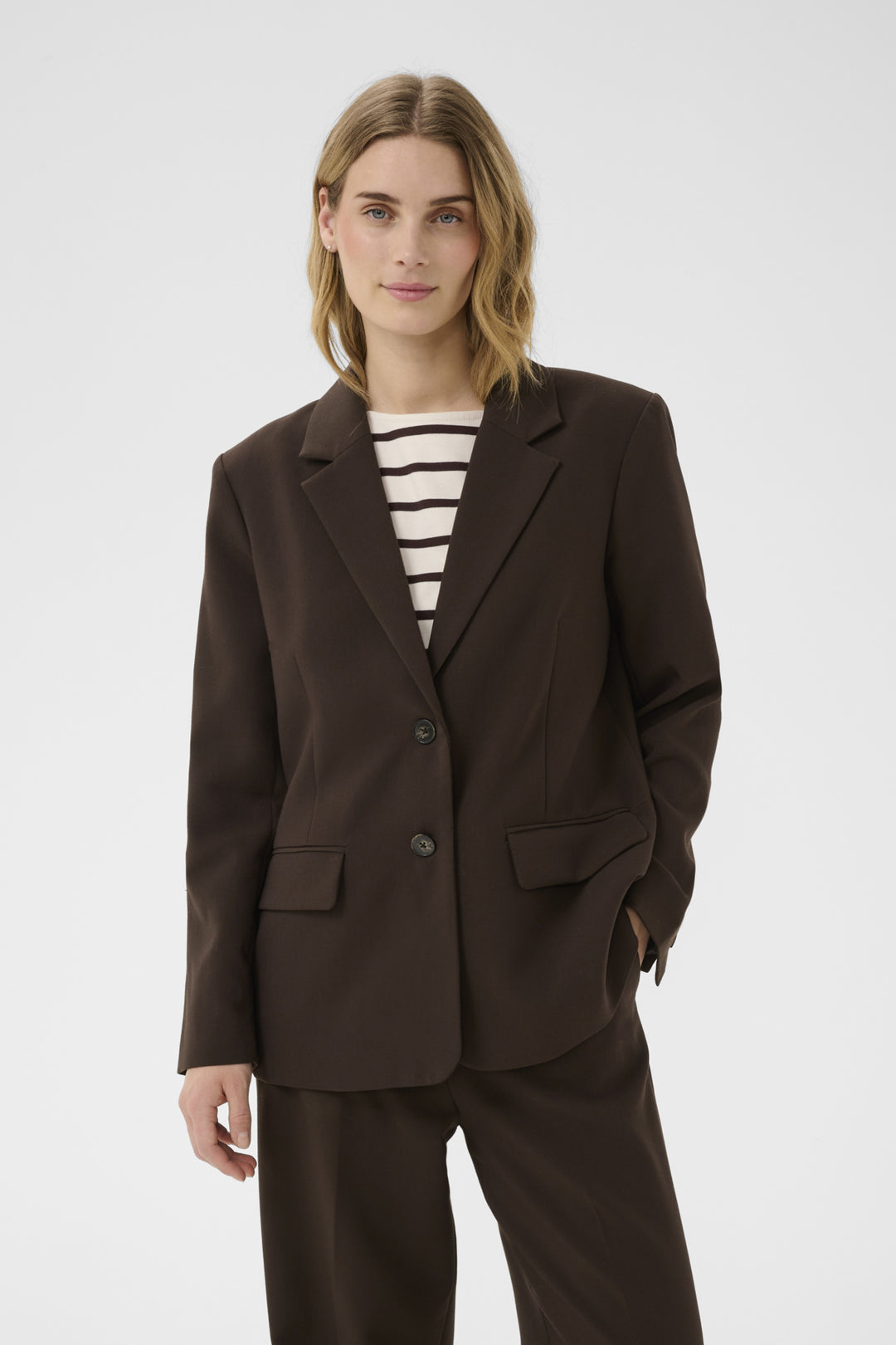 Nara Blazer Mole