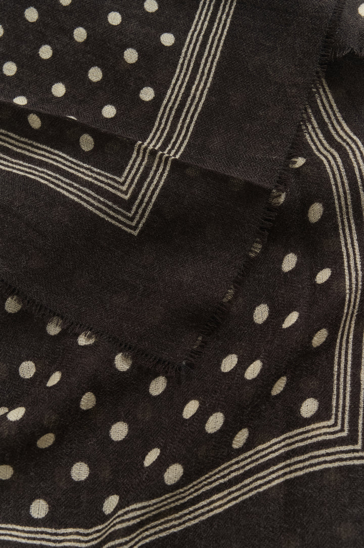 Celesta Scarf Mole Dot