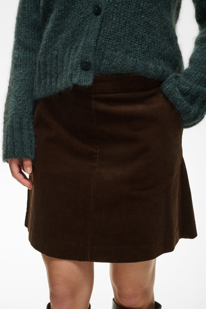 Lings Skirt Mole