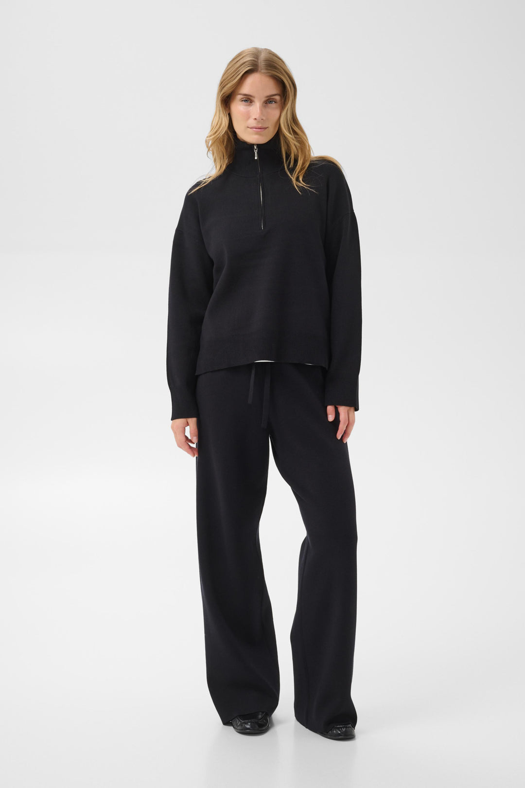 Silvanas Pullover Black
