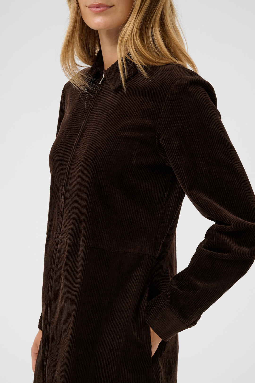 Eyvoran Dress Mole